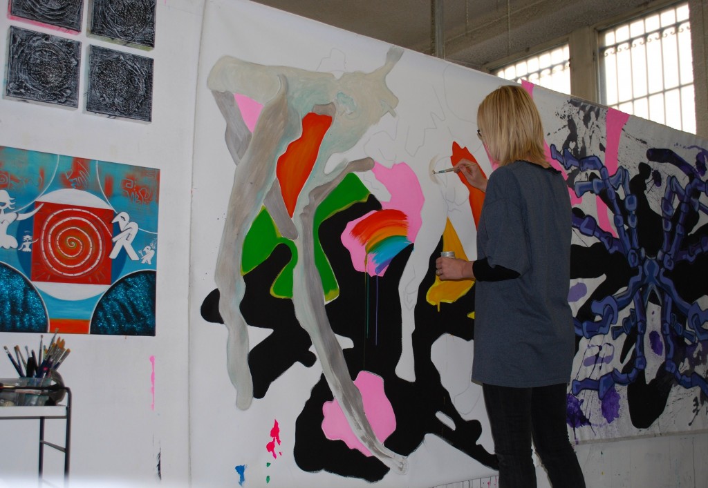Contemporary Artist - Deborah Rushton at work