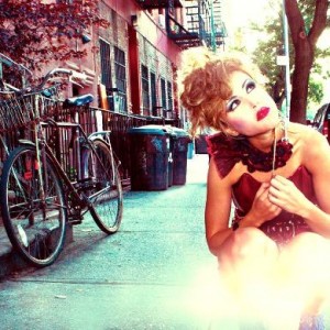 profile photo of artist Valentina Brostean in New York City
