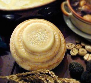 ancient foods from piedmont Montebore cheese 